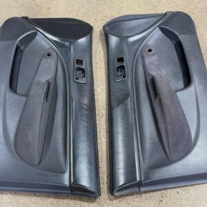 96-00 civic hatchback/coupe manual dark grey door panels  Good shape